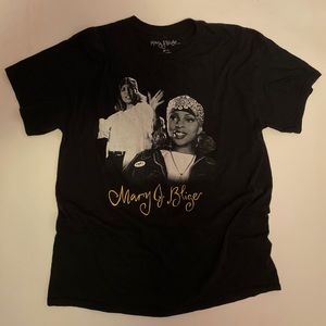 Mary J. Blidge Graphic T-shirt